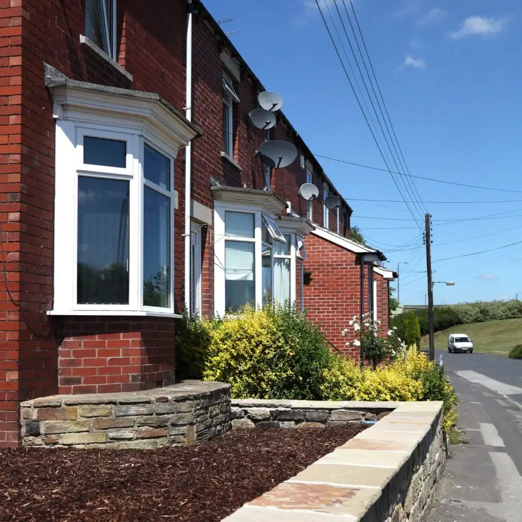 Can a Neighbour Remove Survey Stakes? 3 Min Critical Guide to Avoid Legal Issues 2 Faulkner Party Wall Surveyors Bicester : Can My Neighbour Remove Survey Skates