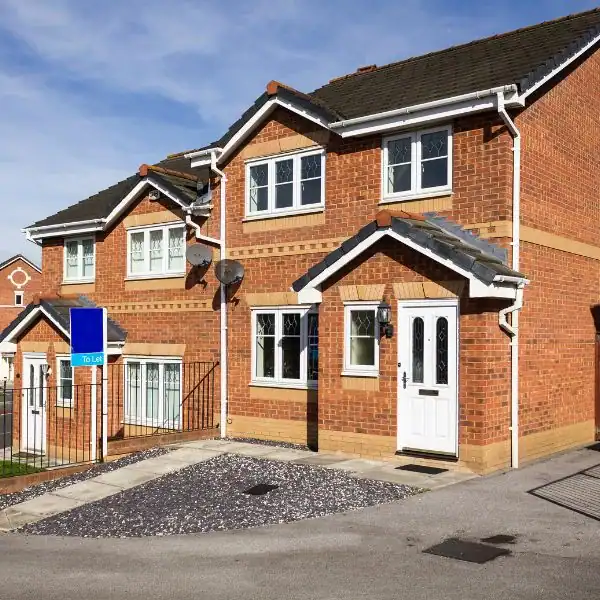 Scenarios 4 Image of UK home - Faulkners scenarios Bicester